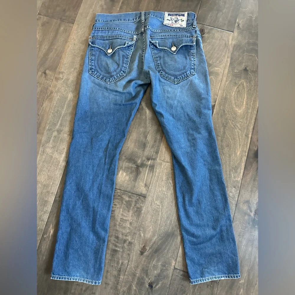 True‎ Religion slim fit straight legged Men’s Jeans sz 30